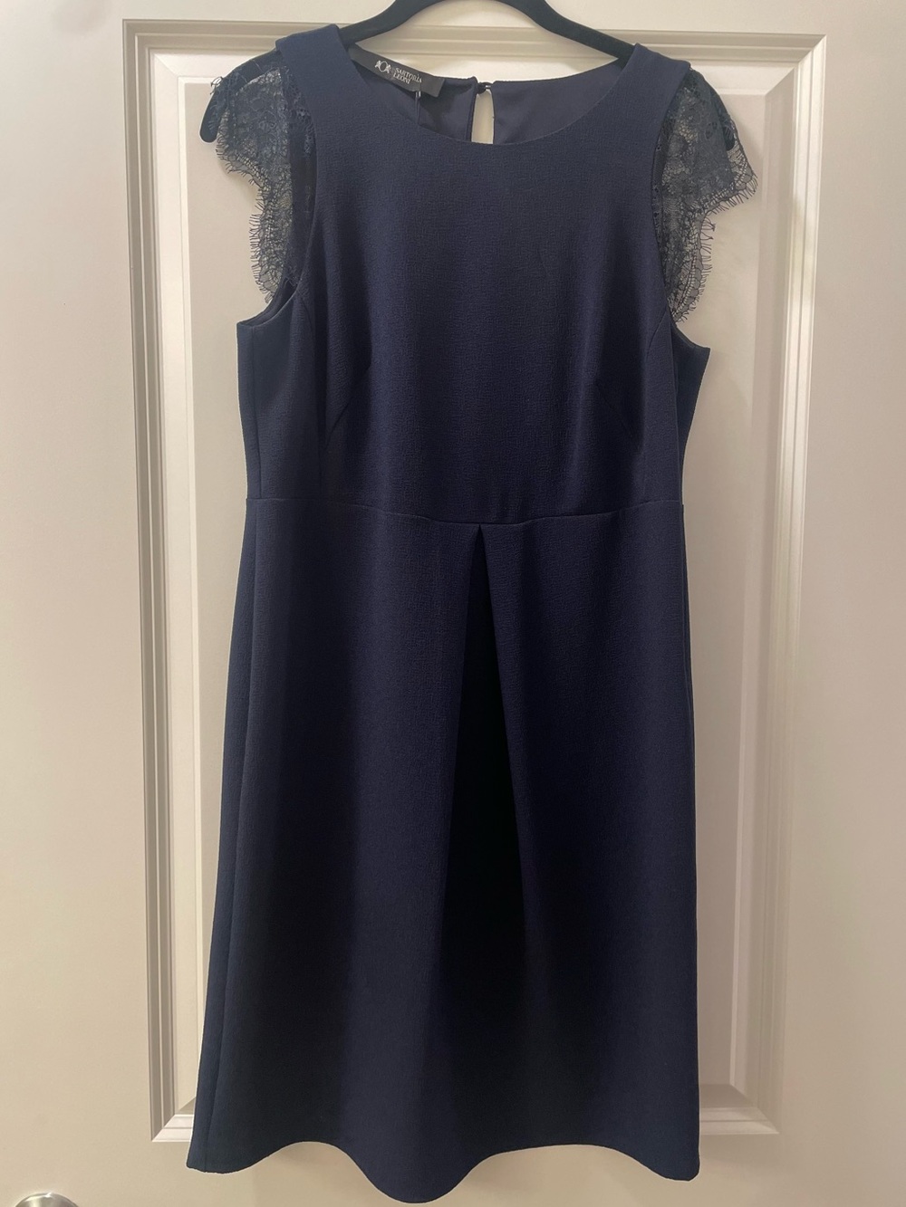 Sartoria Leoni Designer Navy Lace Cap-Sleeve Dress | Made in Italy